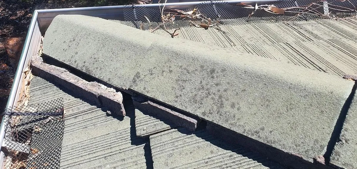 Roof eave and framing detail assessed during inspection